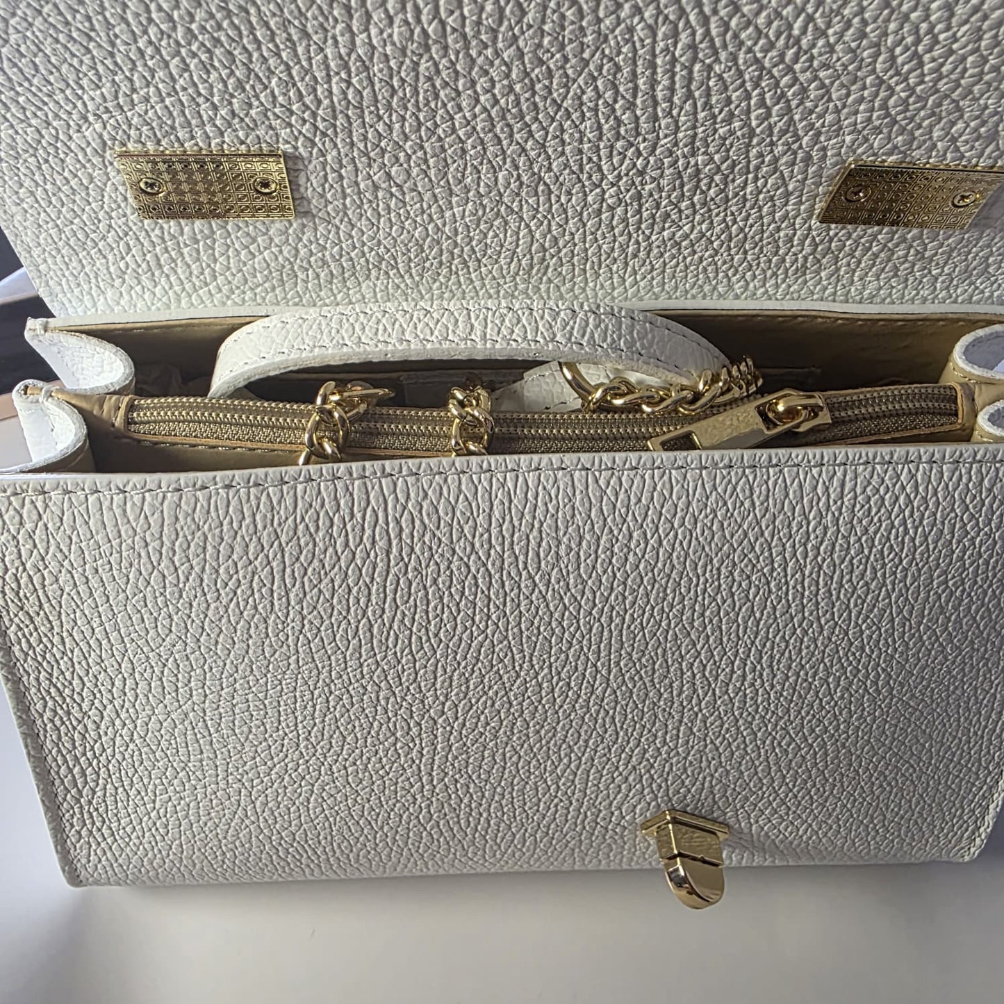 Jacobsz Atelier · The Italian Leather Bag · Wit | Beige | Poederroze | Leer | Groen | Fuchsia | Rood | Taupe | Zwart