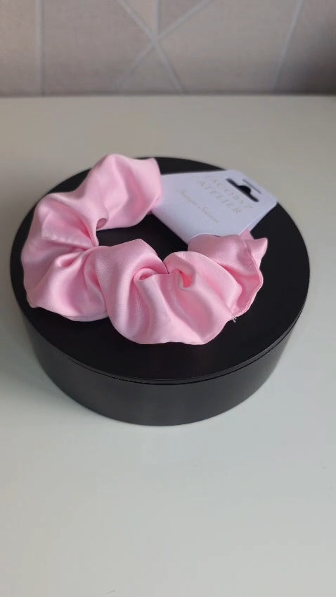 Jacobsz Atelier Scrunchie